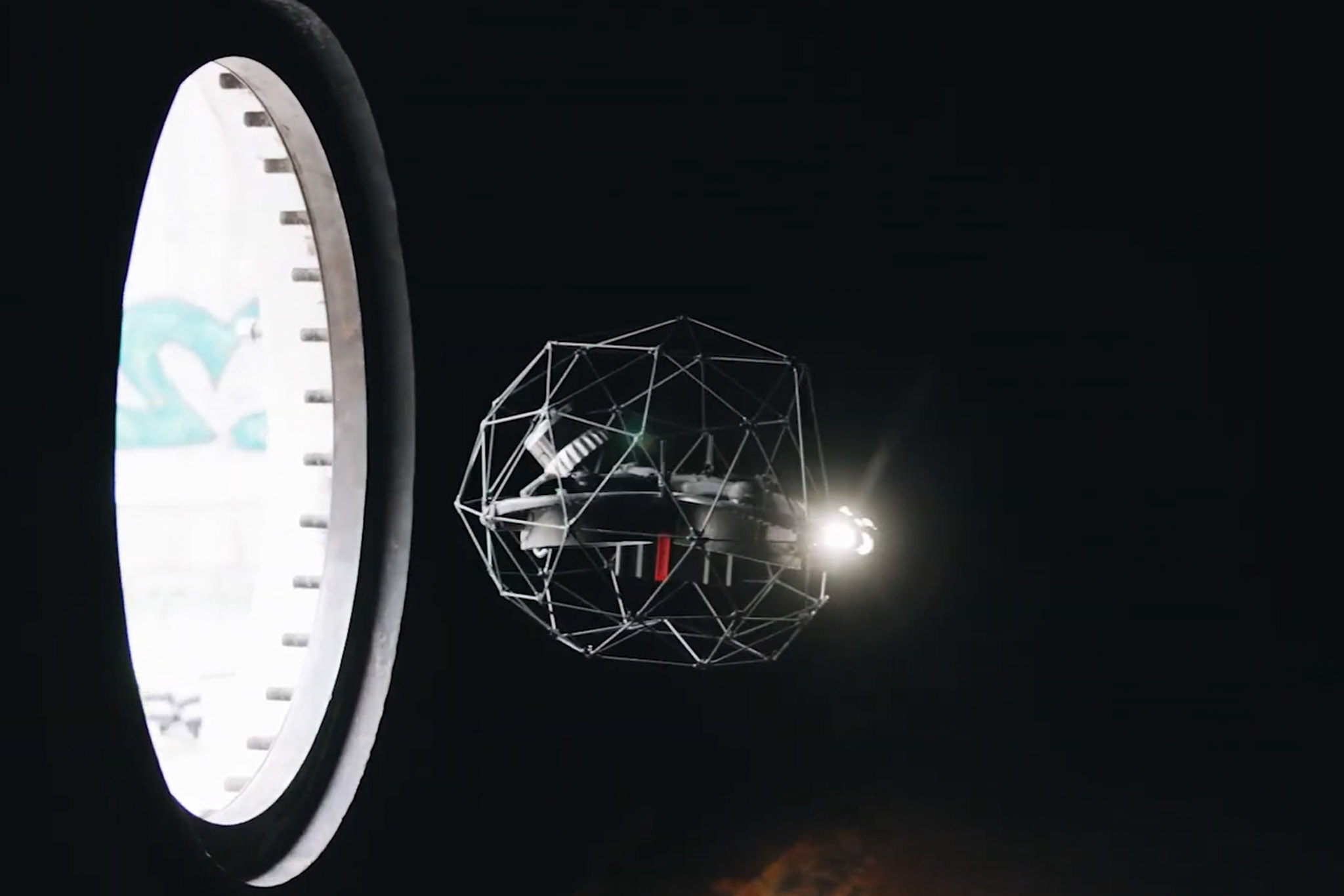 Drone inspection in confined spaces | Drone Eksperten